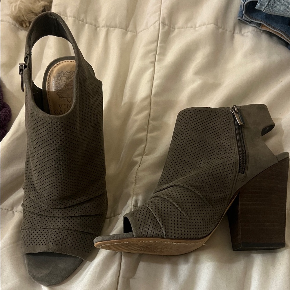 Vince Camuto Khaki Peep-Toe Heeled Booties ** FREE COSMETIC GIFT W/Purchase**